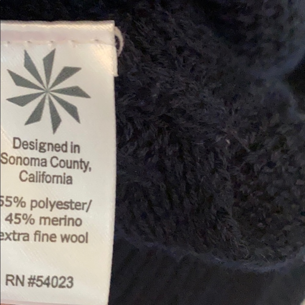 Women’s Athleta brand Navy sweater size XXS - Picture 6 of 6